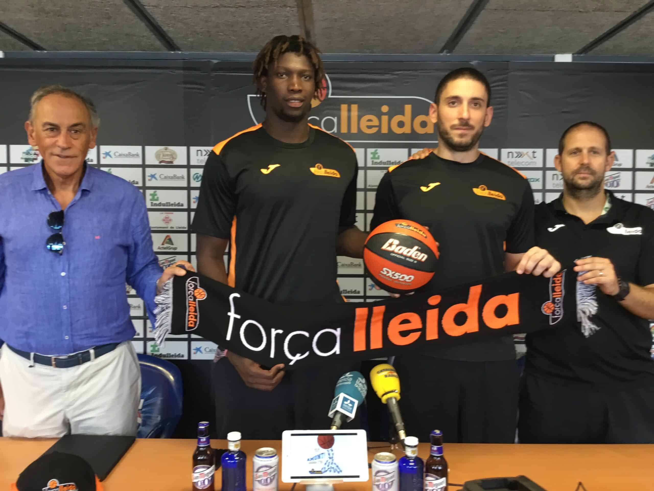 «Tenir dos jugadors de l’equip finalista és una gran notícia». Presentació de Filip Djuran i Massine Fall