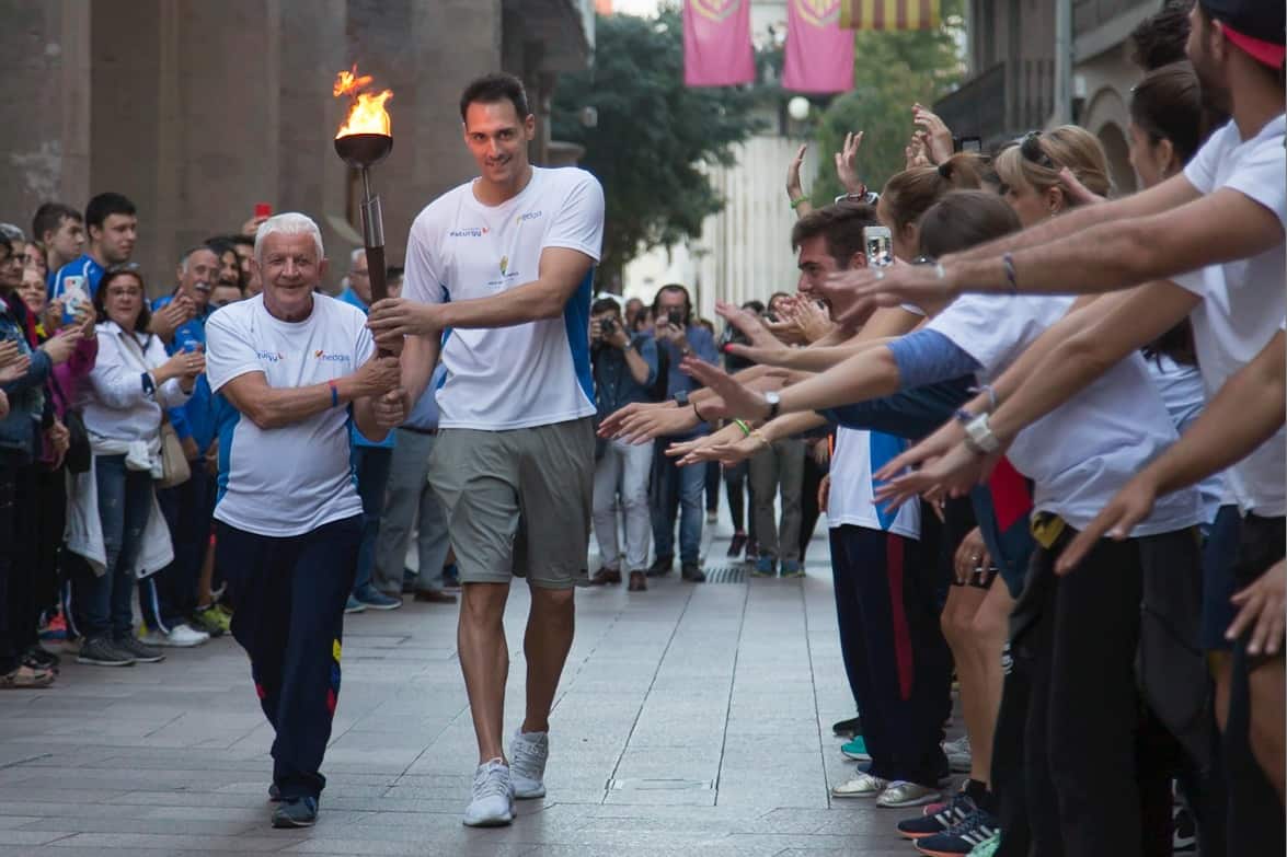 El Força Lleida «encén» la torxa dels Jocs Special Olympics a Lleida