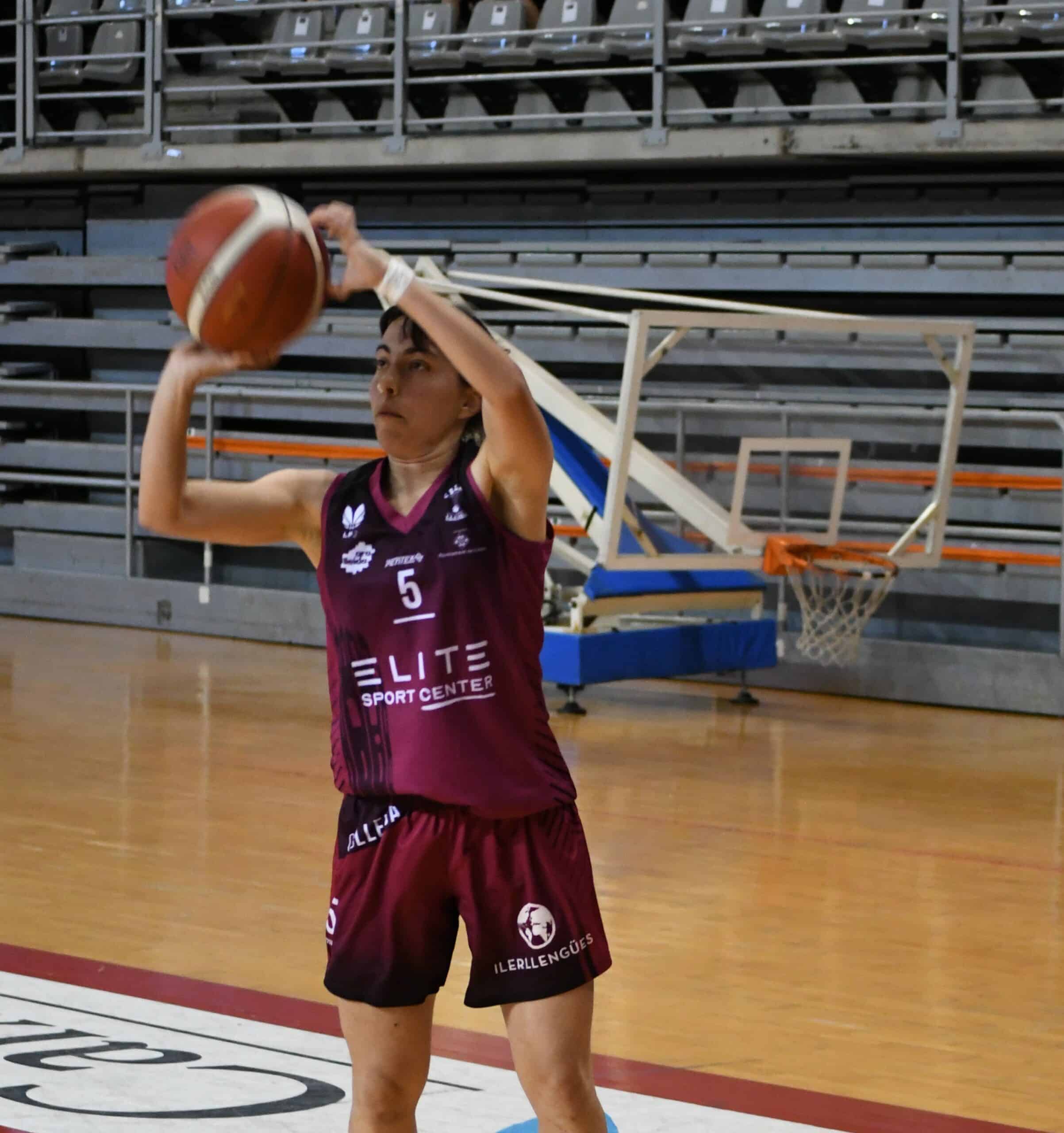 UNA VICTORÍA PARA SITUARSE EN LA ZONA MEDIA (66-57)