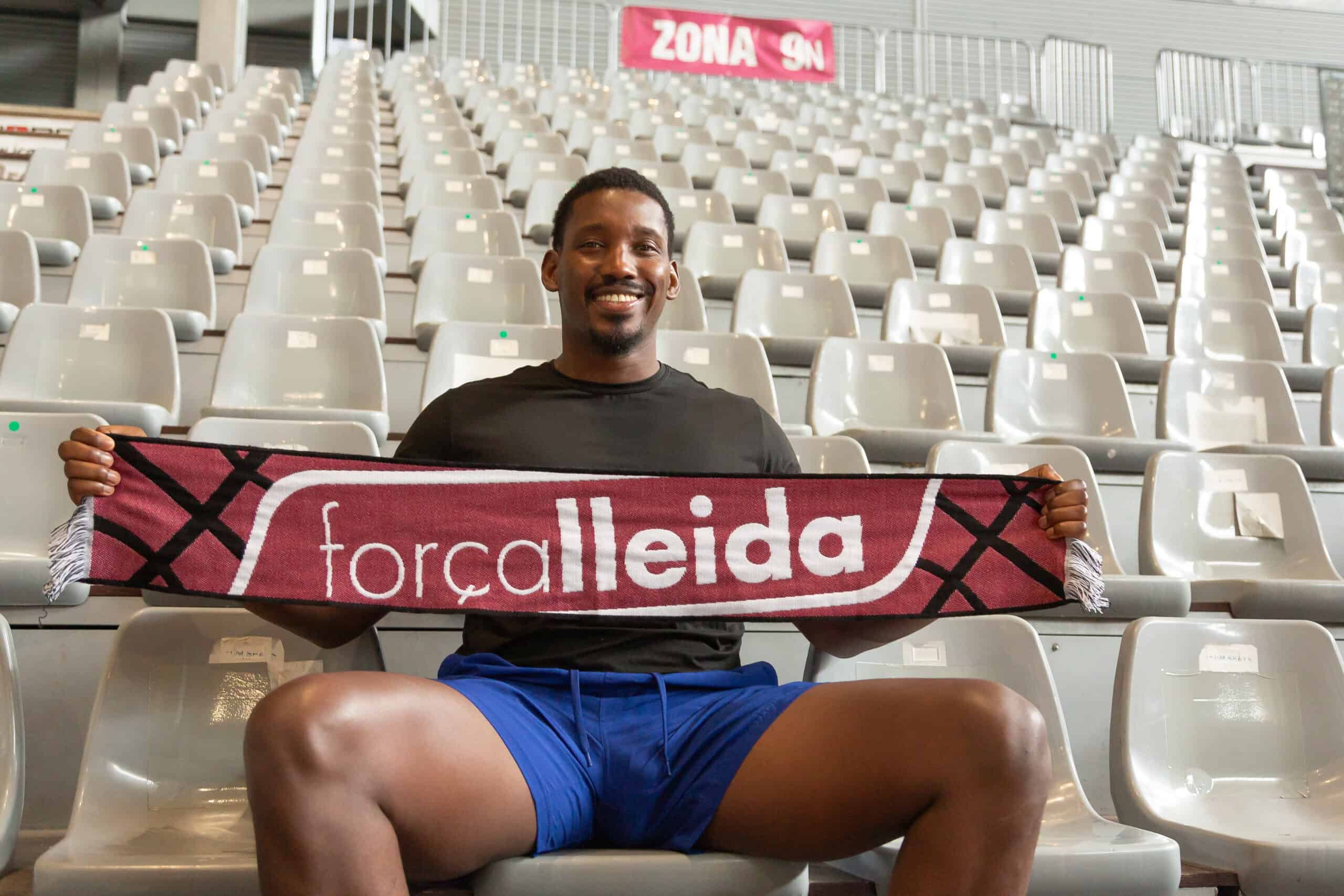 Quintrell Thomas, recién incorporado, buscará ayudar en el rebote y con una sólida defensa