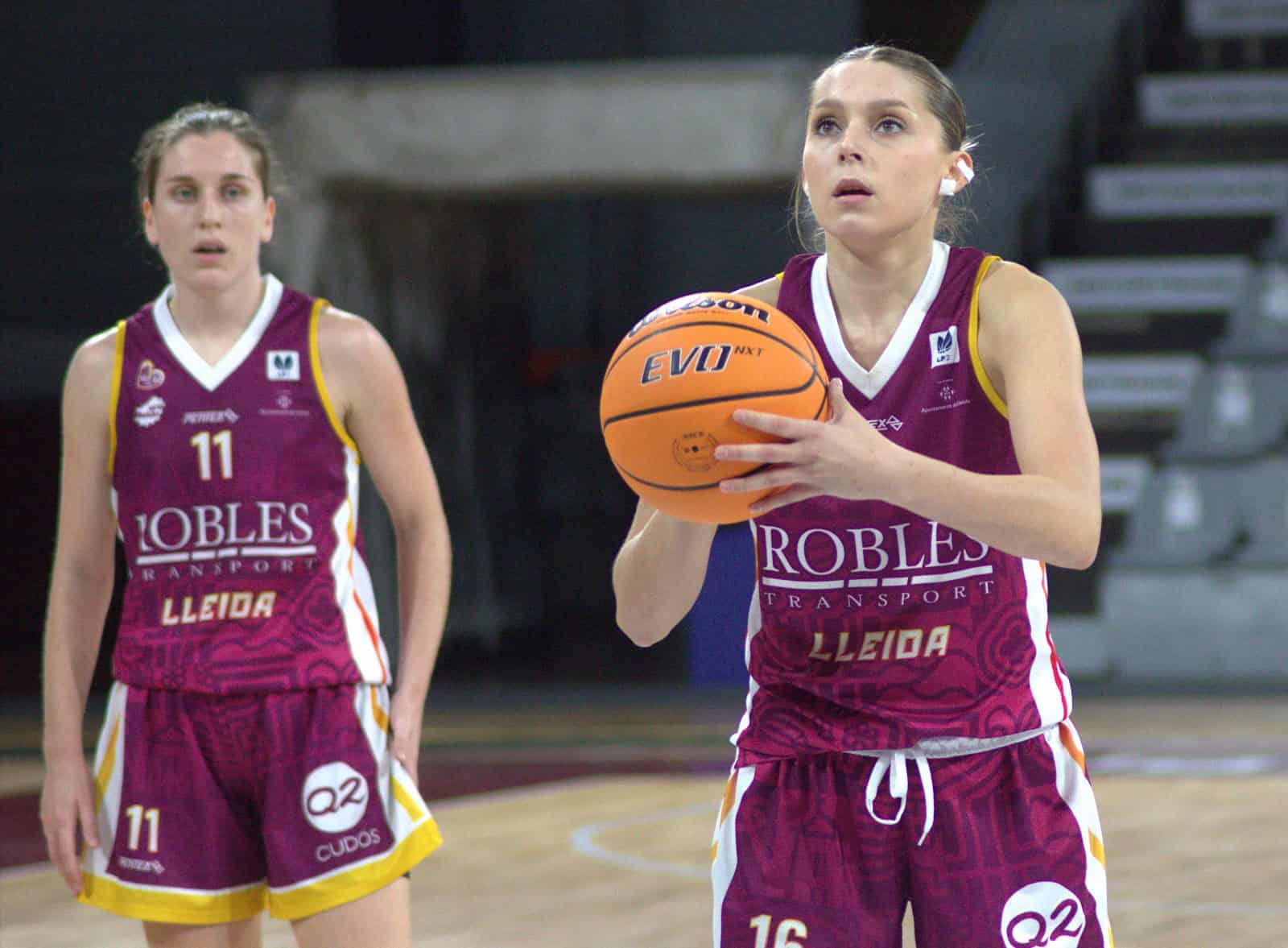 Las andaluzas se llevan una victoria de infarto ante el Robles Lleida