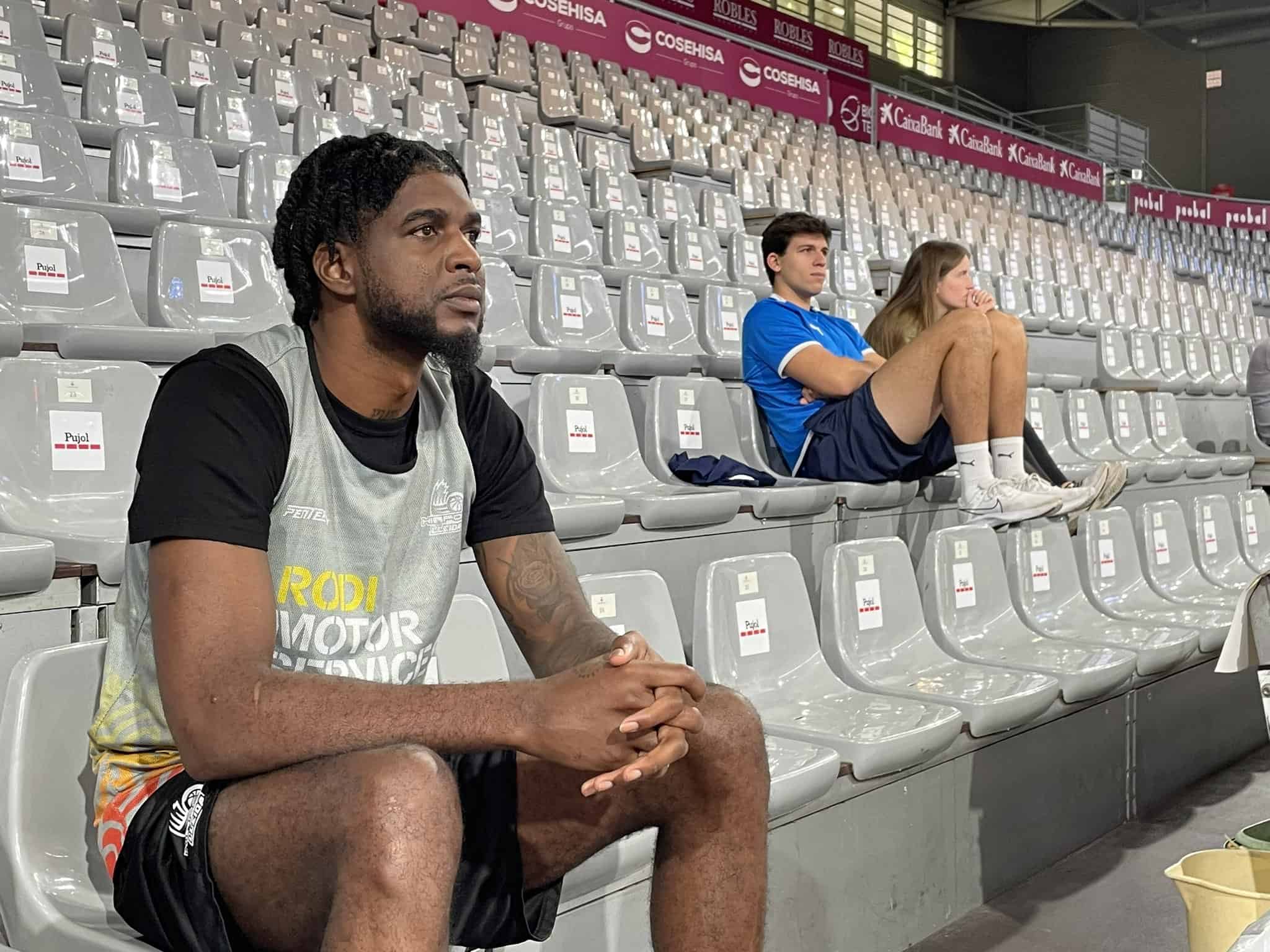 COMUNICADO | Johnny Hamilton